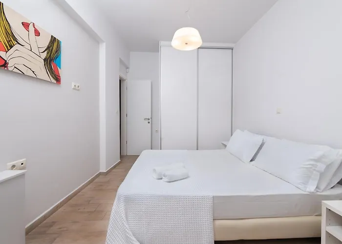 Сasa de vacaciones Ritas Modern In-city House